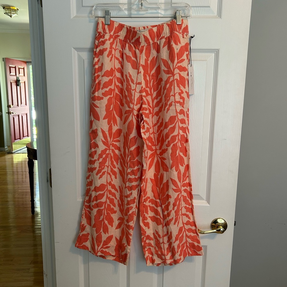 Wide Leg Floral Print Pants in Coral and Cream